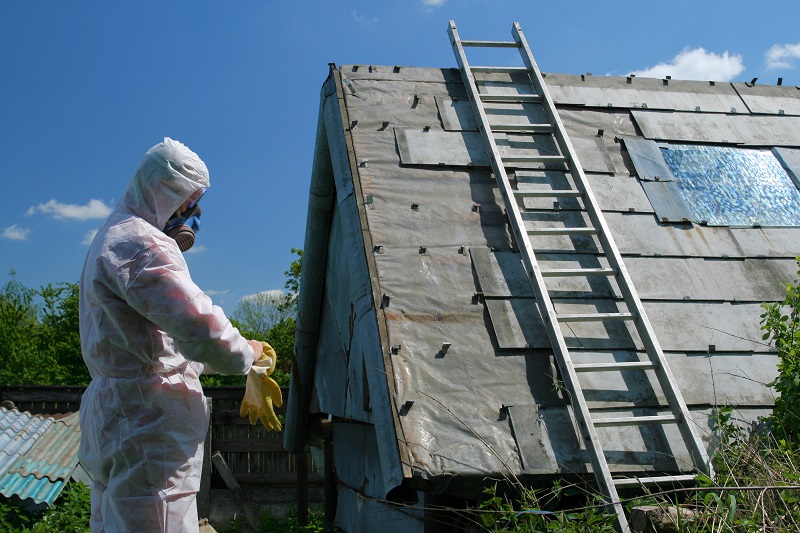 asbestos roof danger