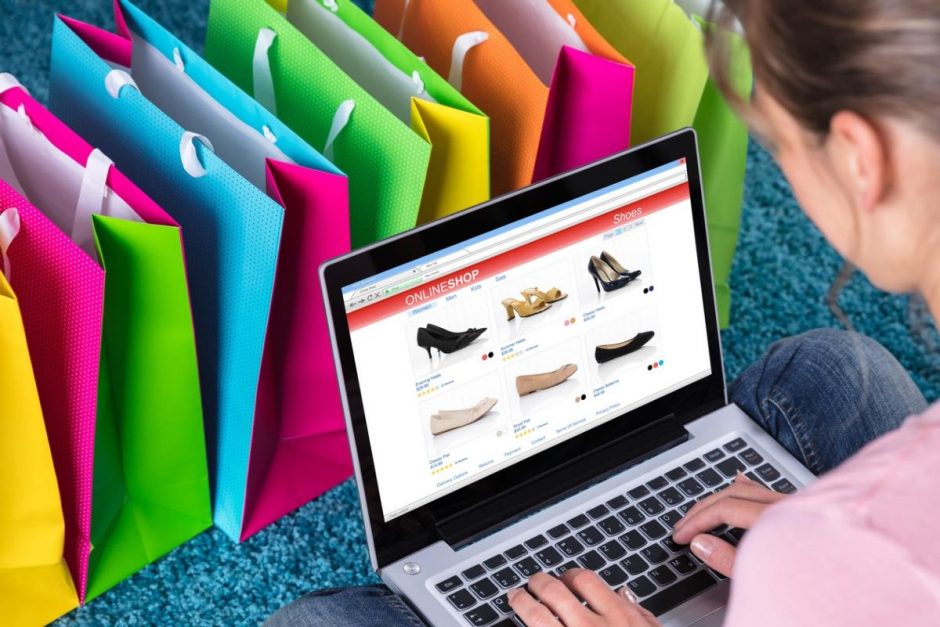 Online Shopping vs Boutique Shopping desktop use