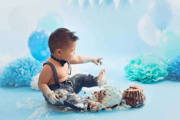Everything you need to know about Cake smash photography