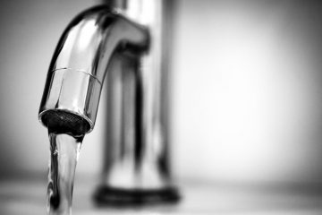 Salt-Based vs Salt-Free Water Softeners: Key Differences to Note