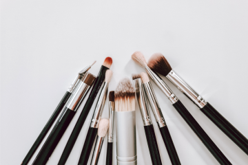The Essential Concealer Brush Guide