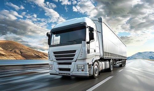 trucker is using electric logging devices