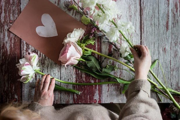 Valentine's Day Flowers Guide 