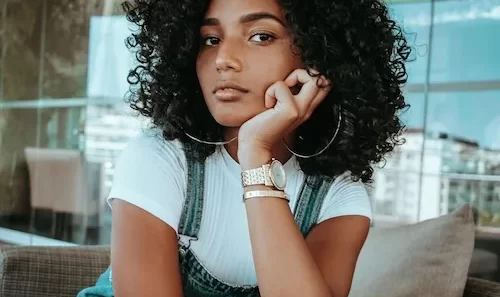 earrings for curls and structured hair